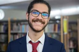 Rafael Oliveira