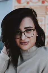 Prof. Marina Sanches
